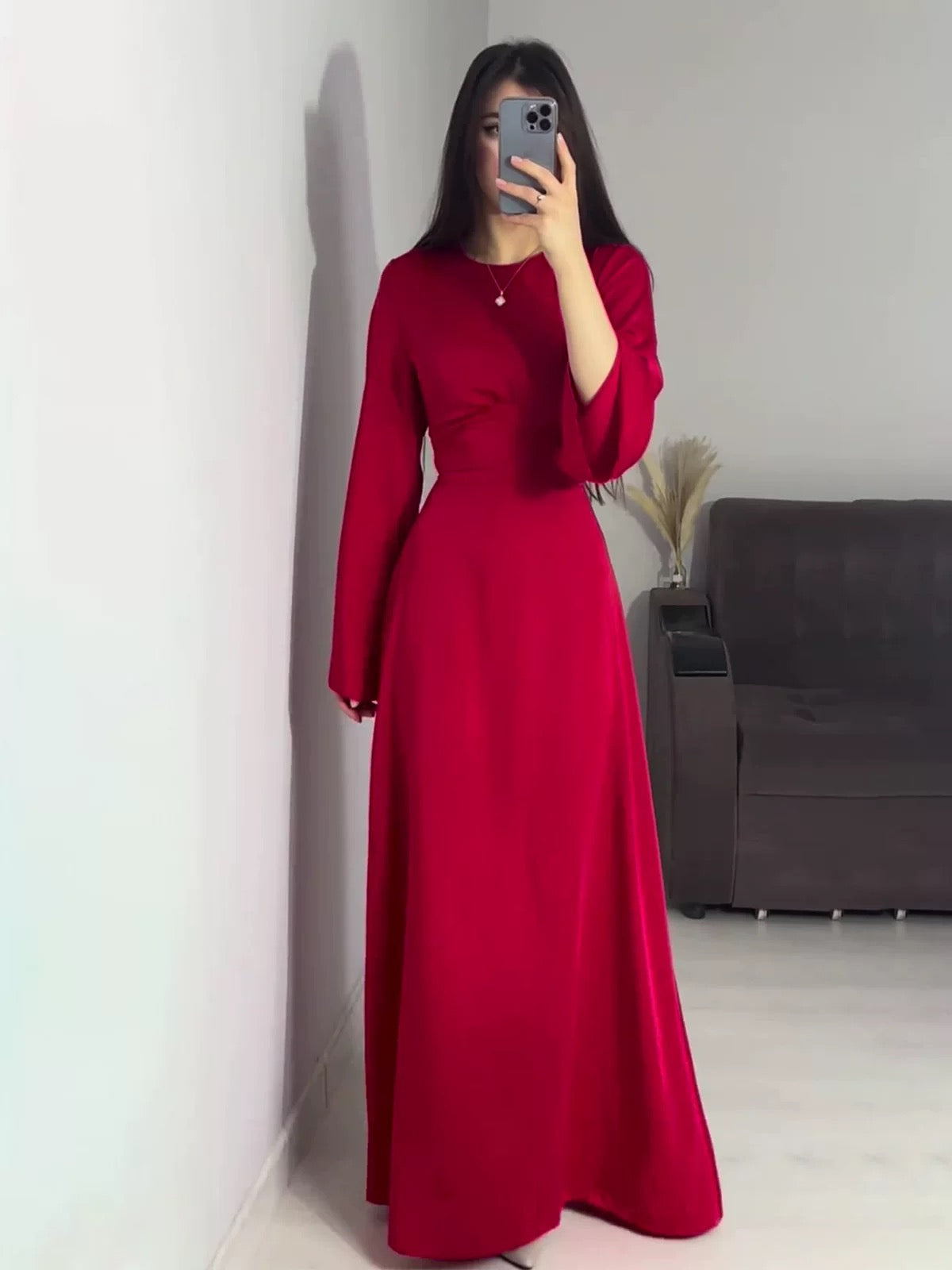 Shania satin Abaya