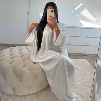 Nour Abaya