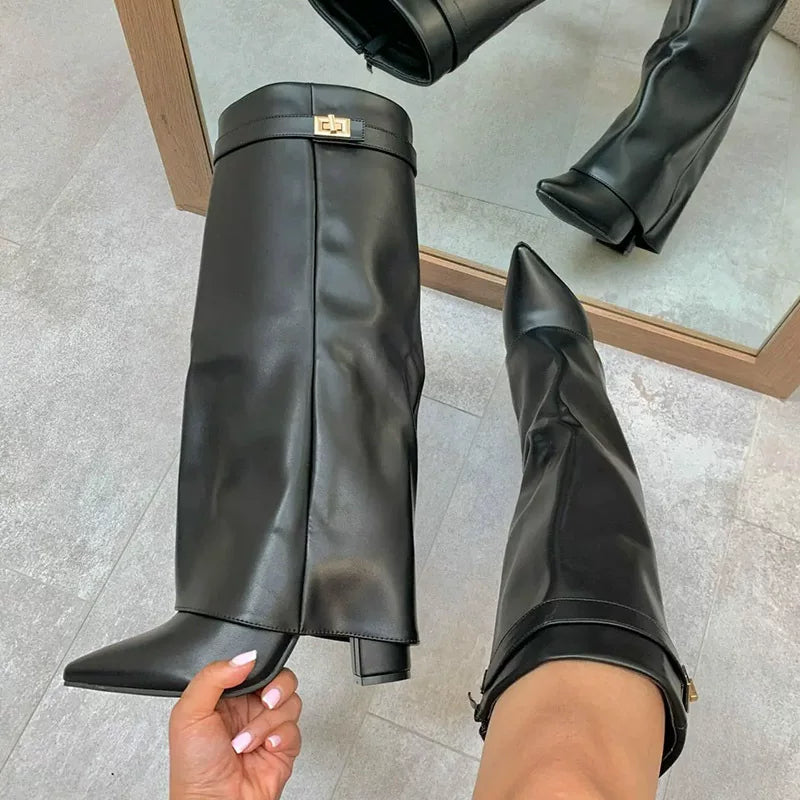 Lounera Shark boots